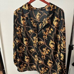 Fashion Nova Black and Gold Chain Pattern Top